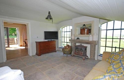 Lesbury House | The Huffy House