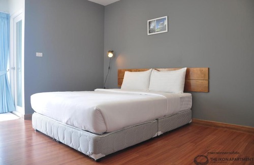 Phatthana Nikhom Apartment | The iKon Apartment