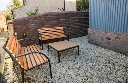 Crawcrook House | The Iron Chapel