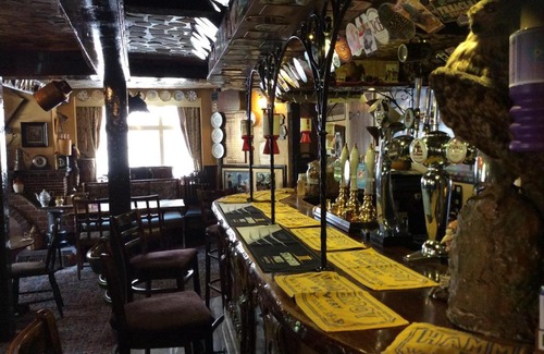 Bramley Hotel | The Jolly Farmer