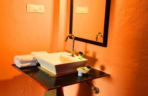 Kumbhalgarh Hotel | The Junagarh Lodge