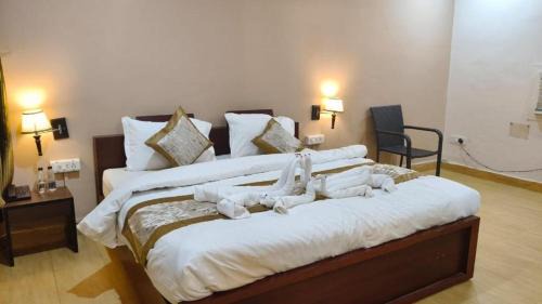 Khajuraho Resort | The Jungle Resort Khajuraho