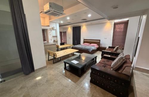 Karnal Hotel | The Kalyaneshwar Dixit Hotels & Resorts