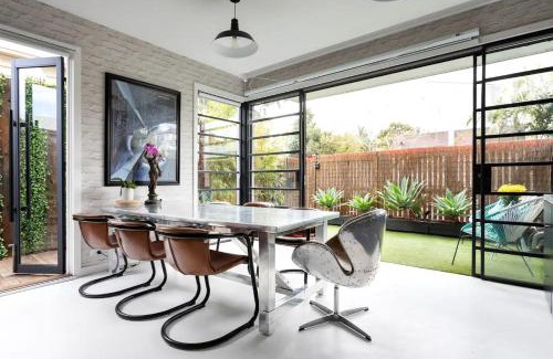 Windsor House | The Kings Domain at The House of Windsor by Ready Set Stay - Ground Level