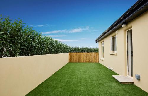 Ogonnelloe House | The Lake Lodge