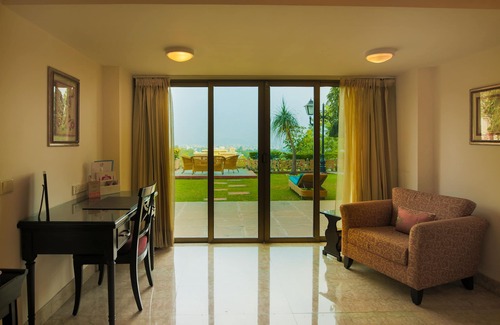 Udaipur District Other | The Lalit Laxmi Vilas Palace