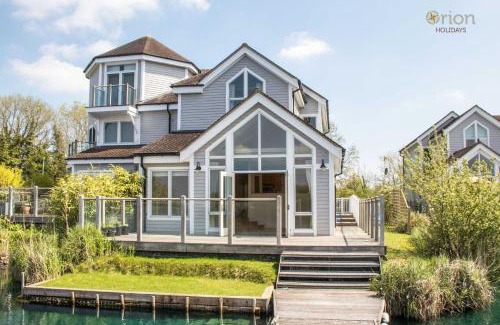 South Cerney House | The Landings 18, Waters Reach - P