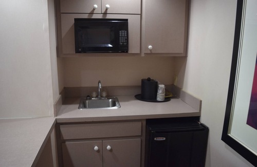 Hartsville Hotel | The Landmark Inn