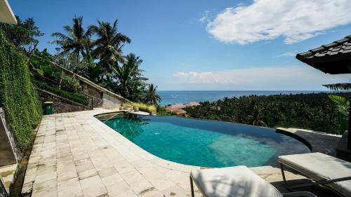 Senggigi Villa | The Lavana Villa Lombok Sunset