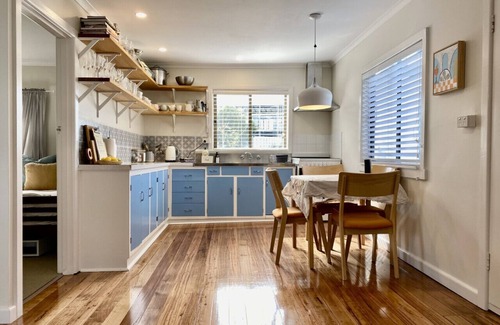 Primrose Sands House | The Lazy Fig - Ocean Views, Orchard & Pizza Oven