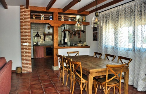 Candeleda Cottage | The Leaf. Charming rural house in Candeleda (Ávila)