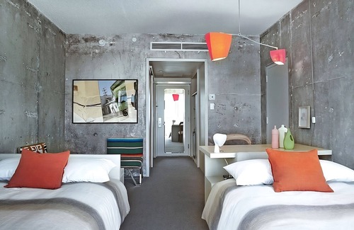 Wilshire Center Hotel | The LINE Hotel Los Angeles, 3x High-level Hollywood Hills View Double Rooms!