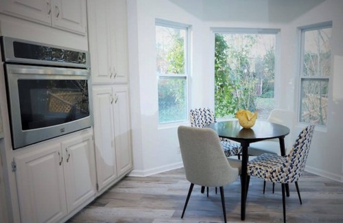 Riverside House | The Lion's Den