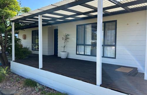 Port Willunga House | The Little Beach Retreat - Relaxing family sized home one street from the sea!