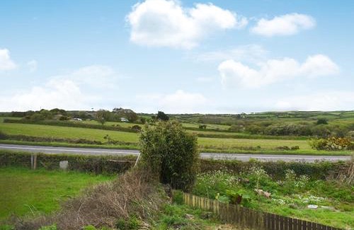 Mabe House | The Lodge