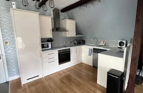 Brighouse Apartment | The Loft@Brighouse ( 2 bed luxury apt with amazing views over the valley )