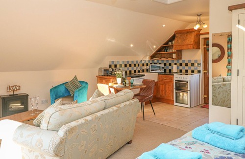 Bradwell Apartment | THE LOFT in Bradwell