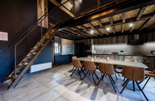 North Shore Apartment | The Loft Suite Sasco Apartments