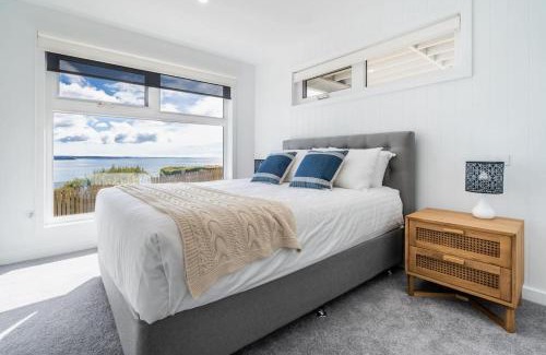 Binalong Bay House | The Lookout Bay of Fires
