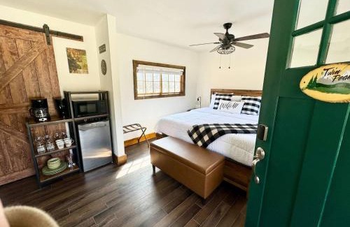 Grand Lake House | The Loose Moose Cabin #10 At Downtown Grand Lake