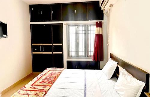 Patna Apartment | The Luxe Lounge 102 Flat 2bhk