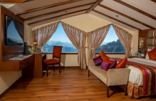 Kufri Resort | The Mōcana Himalayas, Shimla
