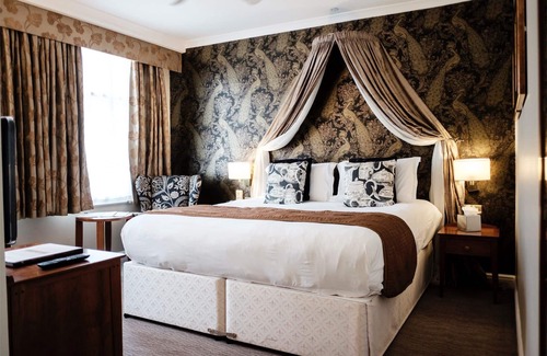 Waterloo Hotel | The Mad Hatter Hotel