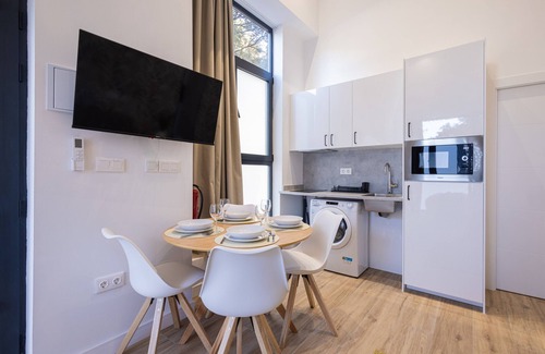 Malilla Apartment | The Malilla Apartment 07 by Florit Flats