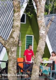 Sematan Ski Chalet | The Mangrove