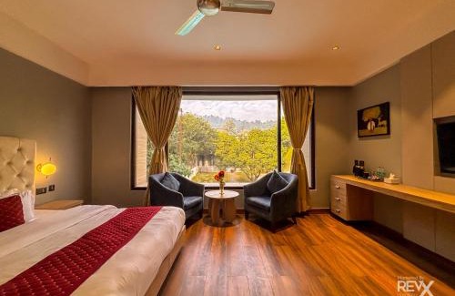 Dhikuli Hotel | The Maple Woods Resort