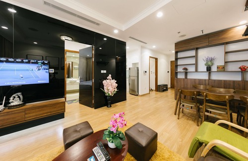 Hai Ba Trung Apartment | The March House No.1