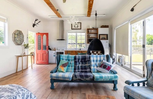 Te Horo Apartment | The Mars Barn, Sauna, Stars & Serenity