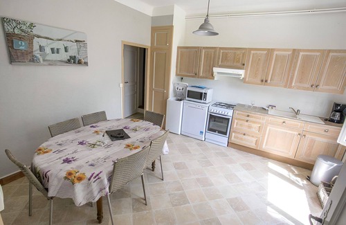 Jonquieres Other | The Mas des Kiwis : A Stunning Property with a Heated Pool in Provence.