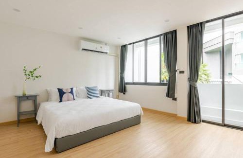 Yan Nawa House | The Mellow at Sathorn