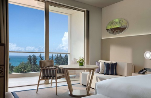 Lingshui Resort | The Mermoon Resort Hainan Tufu Bay, Tapestry By Hilton