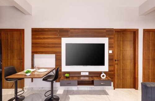 Domlur Apartment | The Monarch Stay by Red Olive-Nr Manipal Hospital