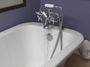 Trowle Common House | The Moonraker Hotel