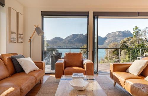 Coles Bay House | The Moorings at Freycinet Coles Bay