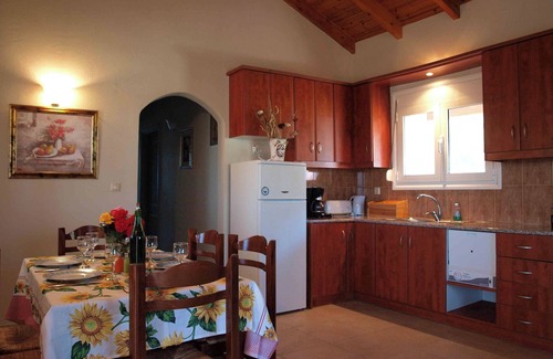 Galatas Villa | The most peacefull and beautiful holiday letting in Chania Crete