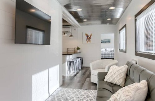 Ward Parkway Other | The New Blue Container Home blocks from Waldo! Master with TV and walk-in closet
