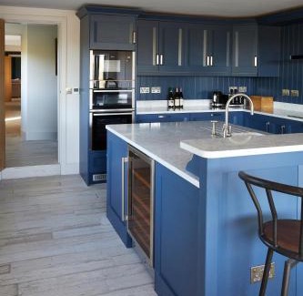 Broadway Villa | The Nook