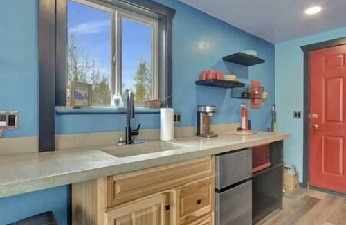 Houston House | The Northern Lights Oasis