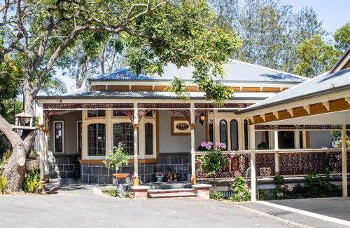 Lilydale Bed & Breakfast | The Oaks Lilydale Accommodation