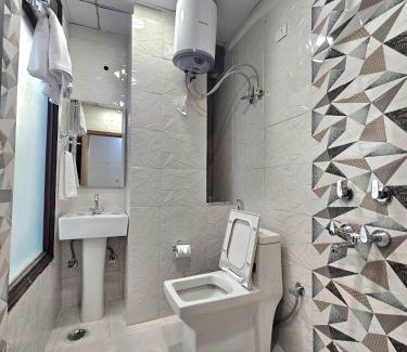 East of Kailash Bed & Breakfast | The Ocean