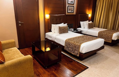 Adyar Hotel | The Ocean Pearl