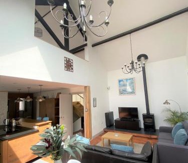 Redcliffe Apartment | The Old Coach House: Luxury Harbourside Apartment