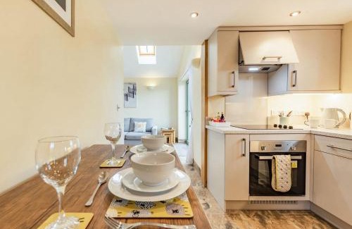 Cilcennin House | The Old Cow Shed At Ty Hir