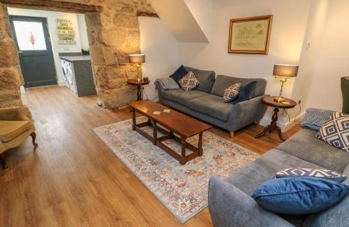 Praze-An-Beeble House | The Old Post Office