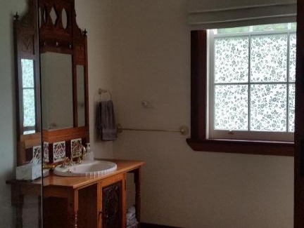 South Wolumla Bed & Breakfast | The Old School Bed and Breakfast