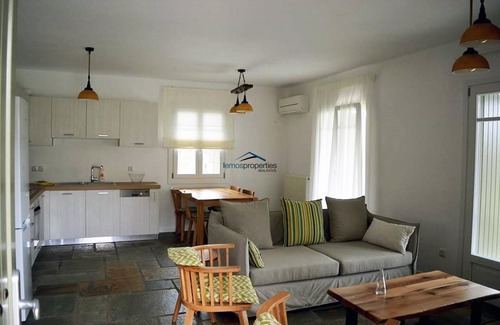 Kea House | The "Olive Tree" stone house 50 meters from the beach of Otzia.